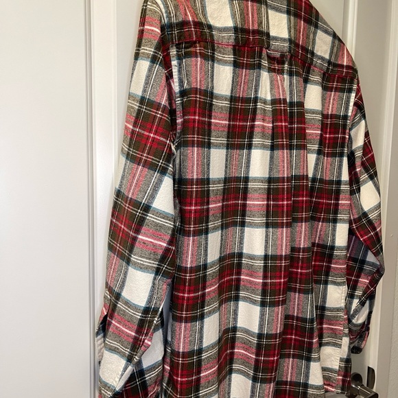 Button down flannel. - Picture 4 of 4